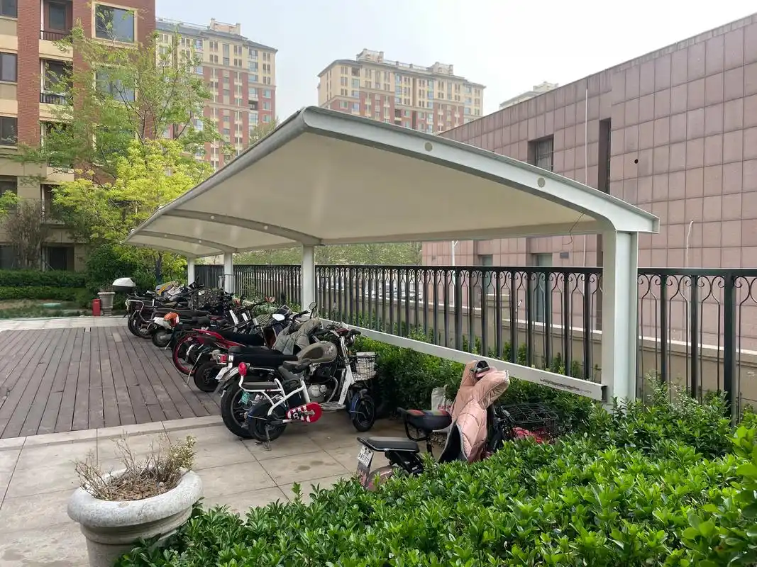 绥阳2026膜结构选材行业解读:膜布材质差异决定工程使用寿命